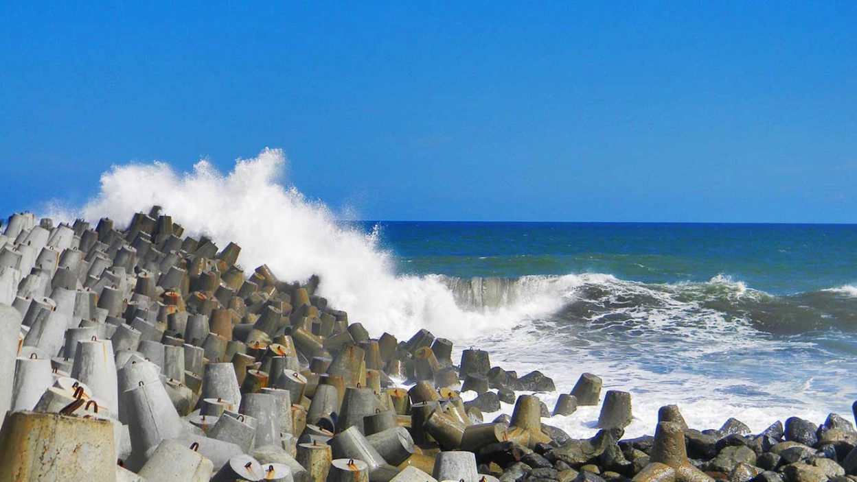  Pantai Glagah  Indah  HTM Rute Foto Ulasan Pengunjung