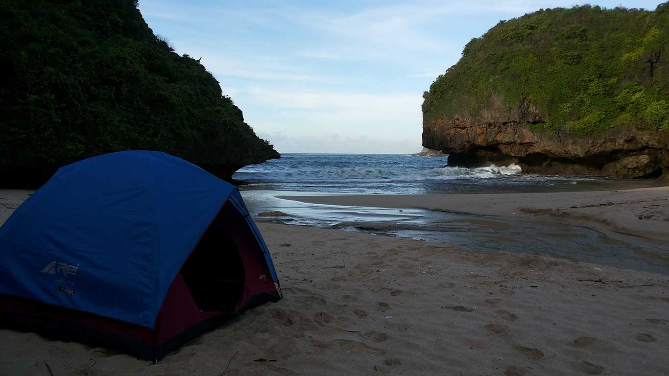 Pantai Greweng Rute Menuju Lokasi Dan Harga Tiket Masuk