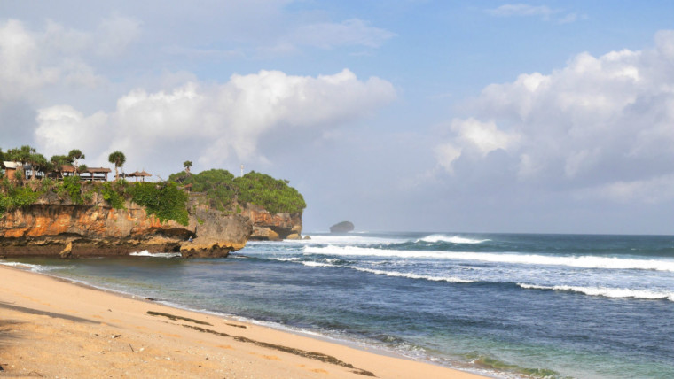 Pantai Watu Kodok