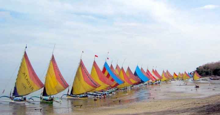 Pantai Pasir Putih Probolinggo