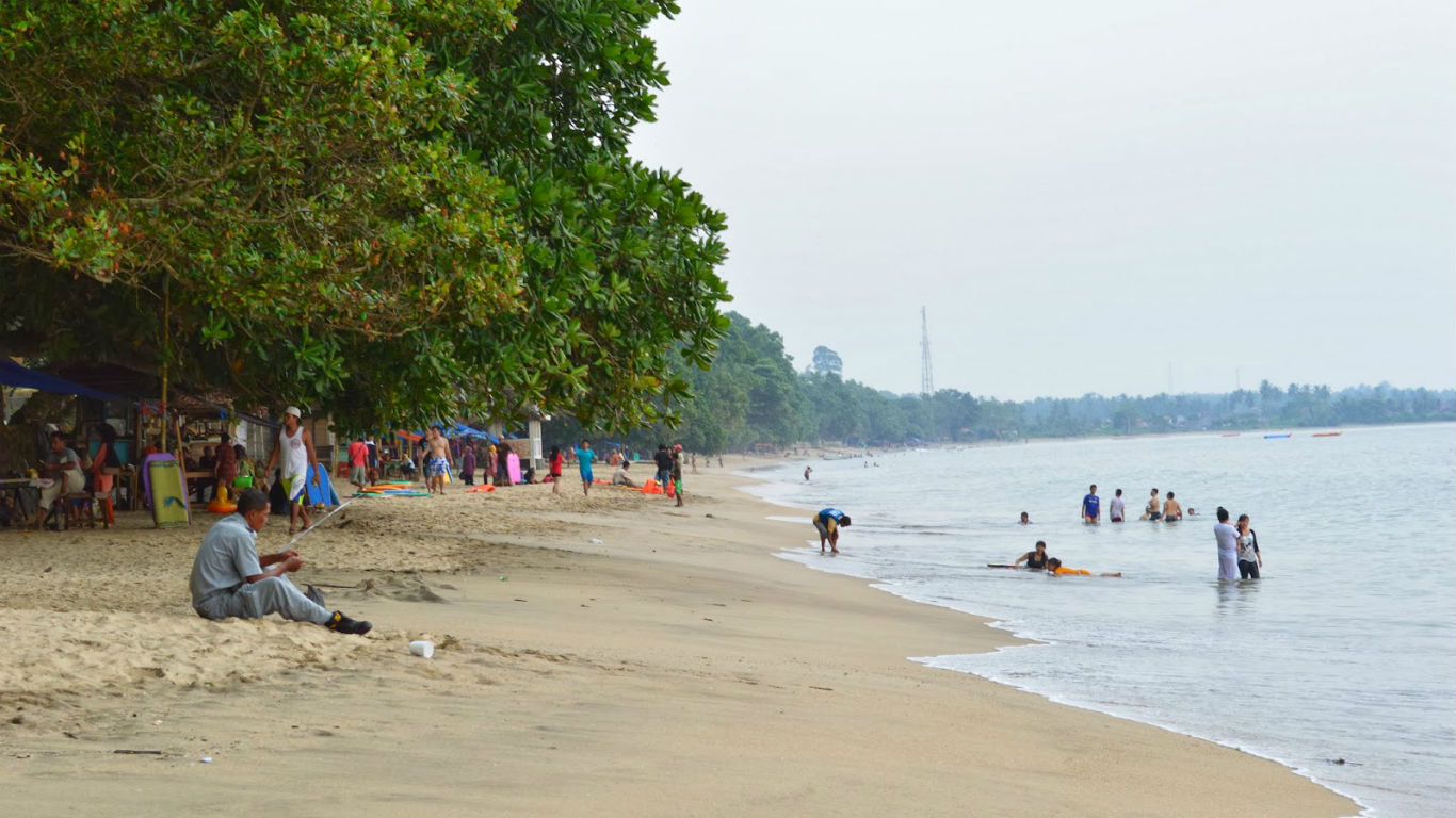  Pantai  Carita  Anyer Rute Menuju Lokasi dan Harga Tiket Masuk