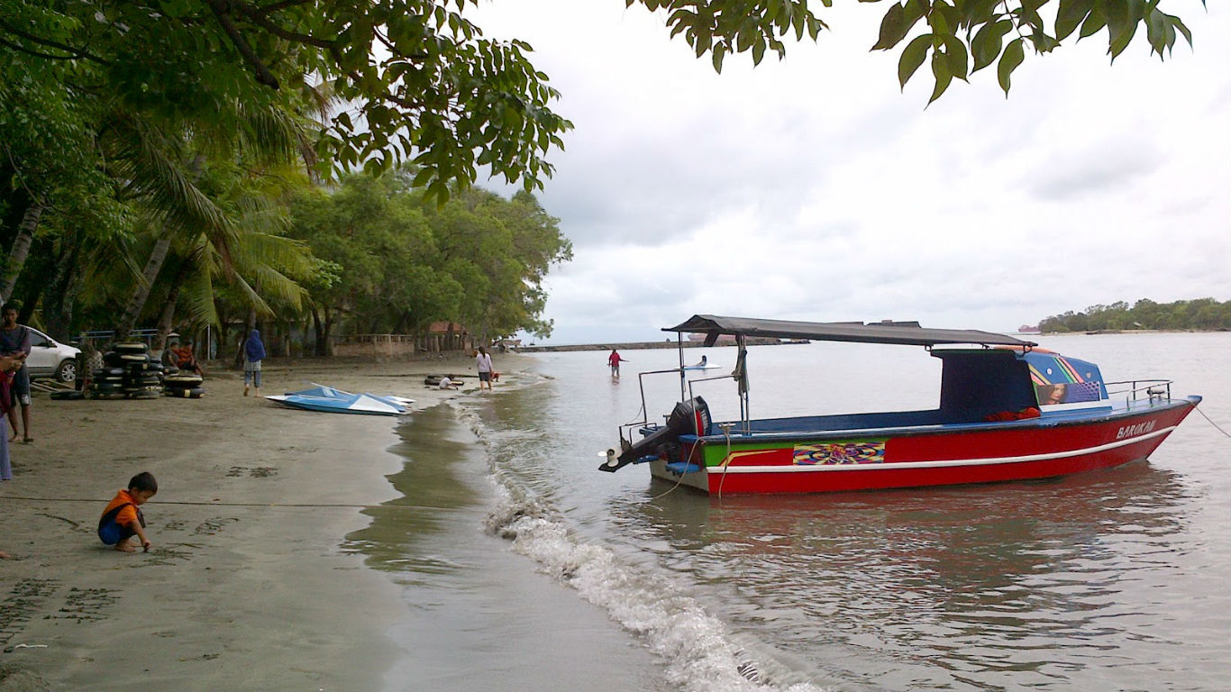 Pantai Pasir Putih Florida Anyer Rute Menuju Lokasi Dan