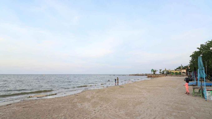 Pantai Delegan Rute Menuju Lokasi Dan Harga Tiket Masuk