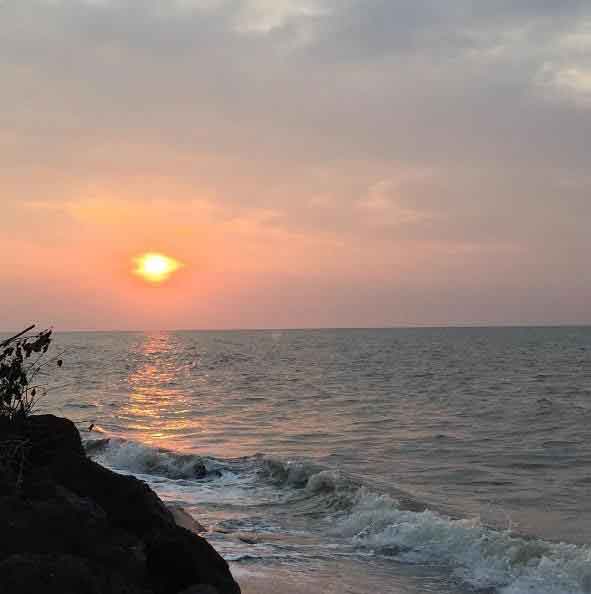 Pantai Cahaya Kendal