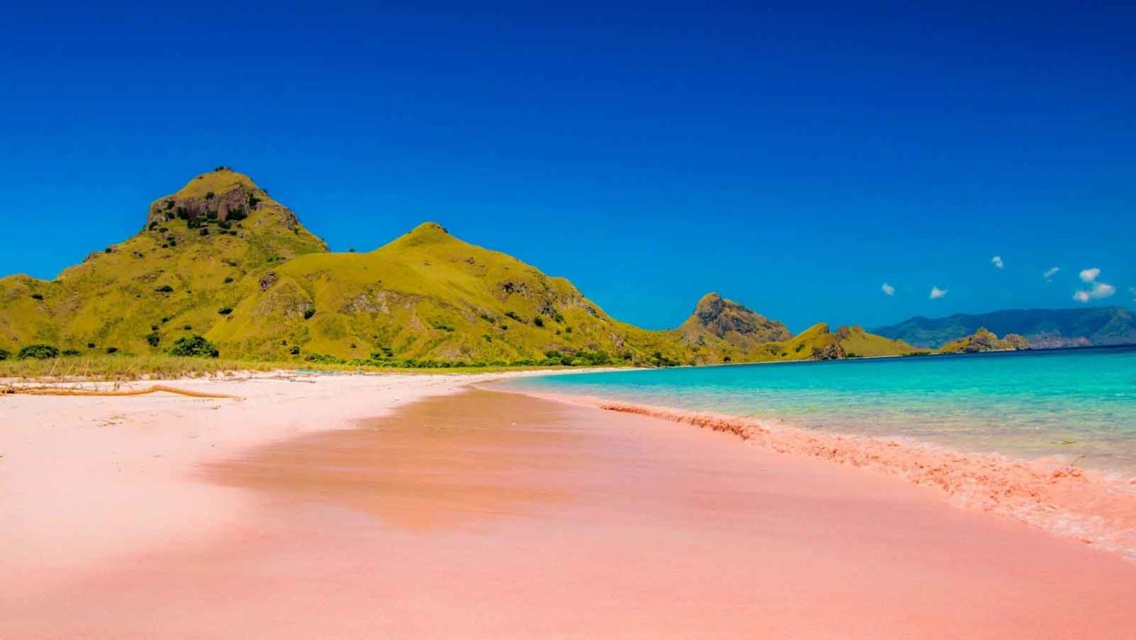 Pantai Merah Muda