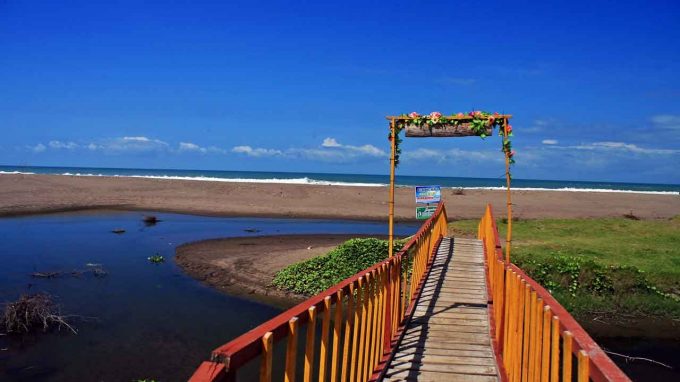 Pantai Bopong Rute Menuju Lokasi Dan Harga Tiket Masuk