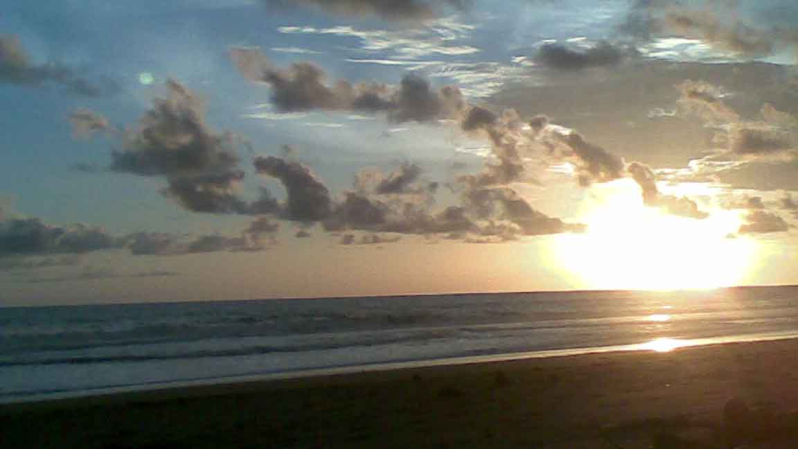 Pantai Jatikontal