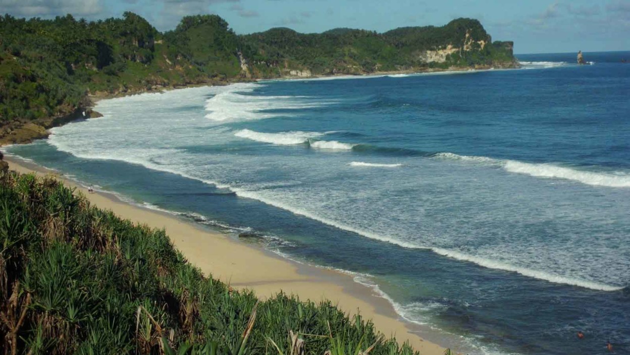 Pantai Nampu