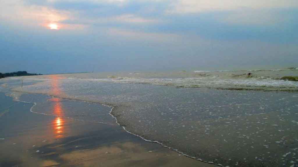 Pantai Sigandu Htm Rute Foto Ulasan Pengunjung