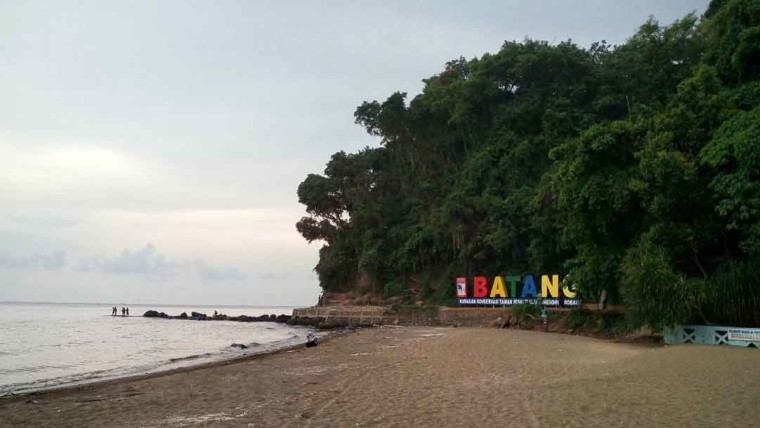 Pantai Kuripan 🏖️ HTM, Rute, Foto & Ulasan Pengunjung