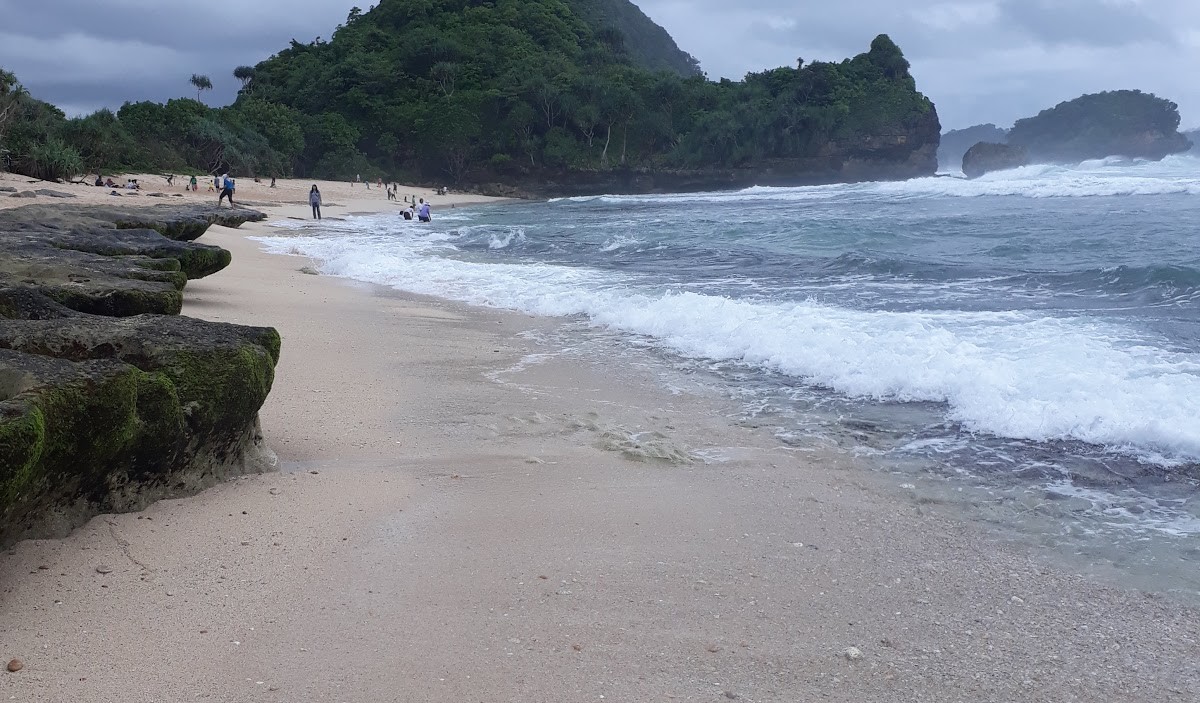 Pantai Goa Cina