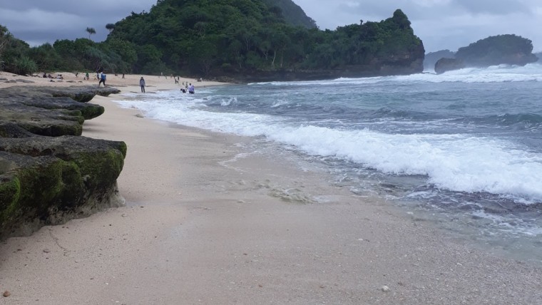 Pantai Goa Cina