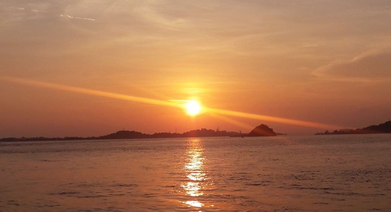 Sunset Di Pantai Tanjung Pinggir Batam