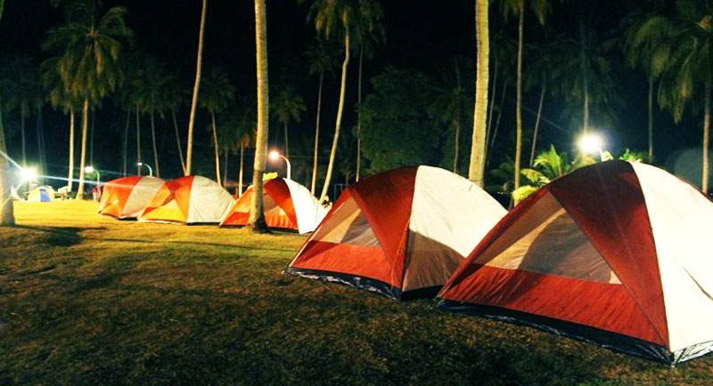 Berkemah-di-Pantai-Kijing Berkemah Di Pantai Kijing