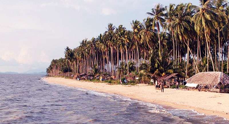 Pantai-Kijing-Pontianak Pantai Kijing Pontianak