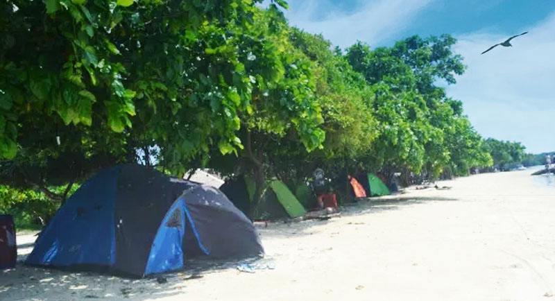 Camping Di Pantai Pulau Sintok