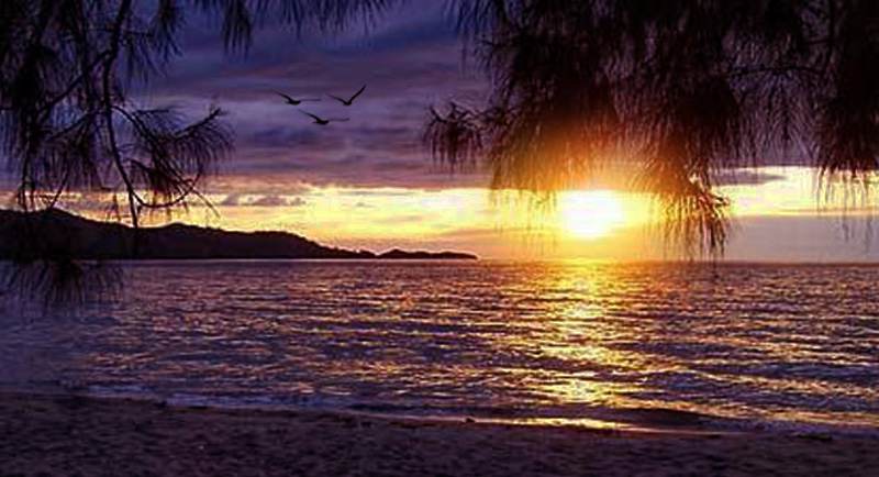 Sunset Di Pantai Bolihutuo