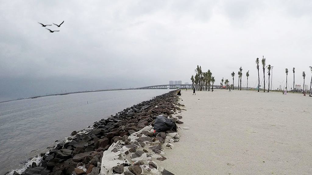 Pantai Pasir Putih Indah Kapuk