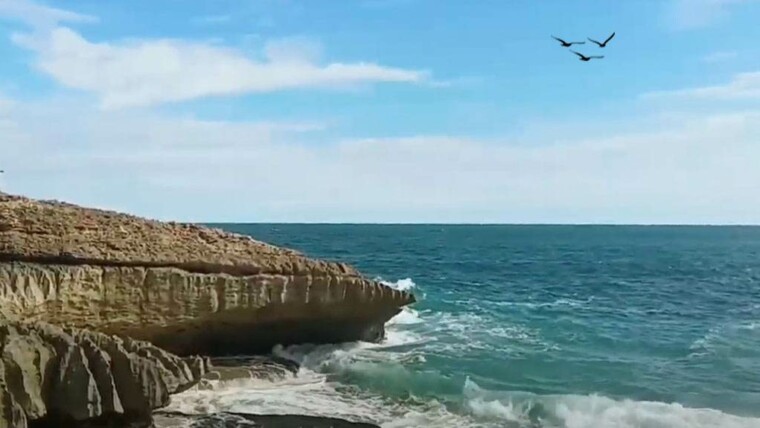 Pantai Dadap Tulungagung Jawa Timur