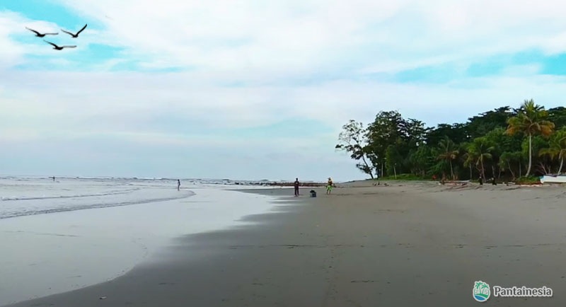 Pantai Amban Manokwari Papua